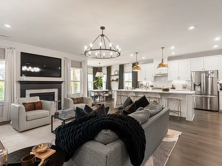 7122 Sky Meadow Dr — Photo 37