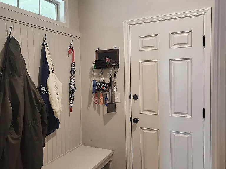 182 Grand Park Dr — Photo 12