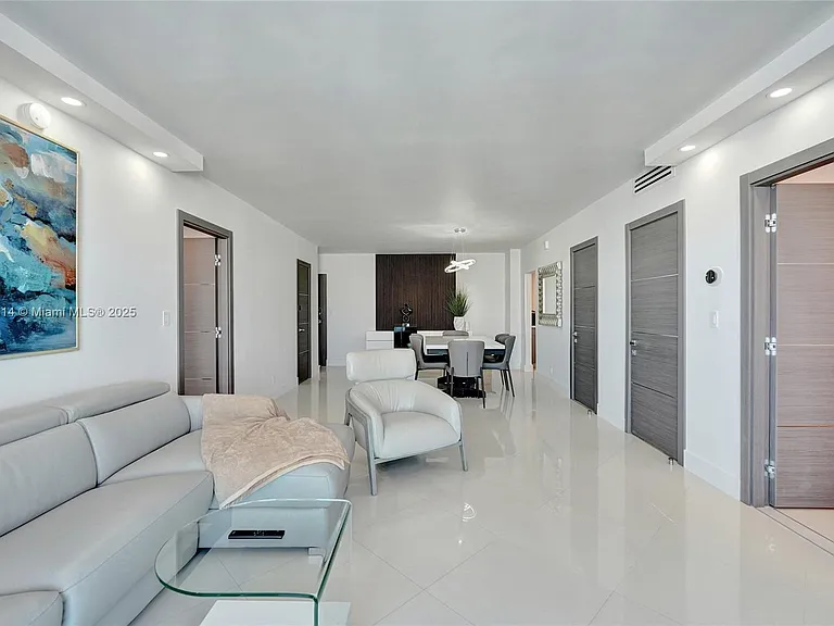 4001 S Ocean Dr #16P — Photo 31