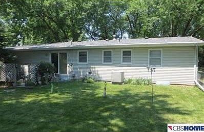 2nd image of 1011 W 10th St