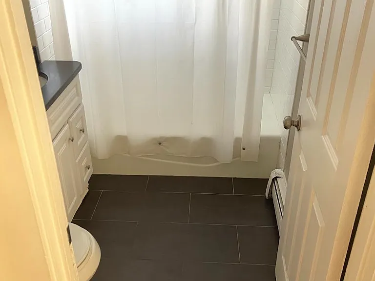 452 Park Dr — Photo 8