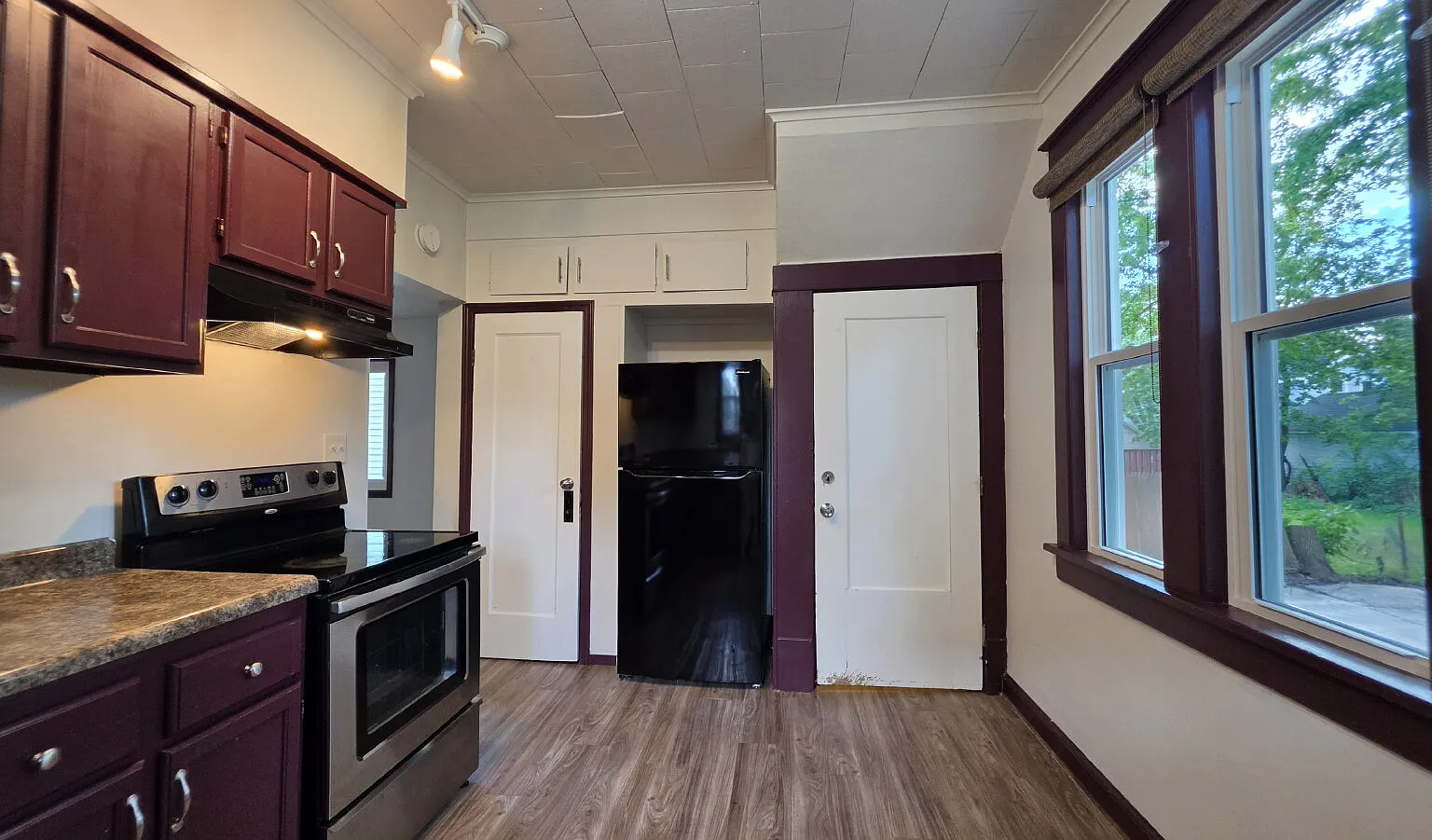 1115 N Richmond St — Photo 3