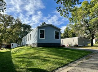 596 Cimarron, Lake Elmo, MN 55042