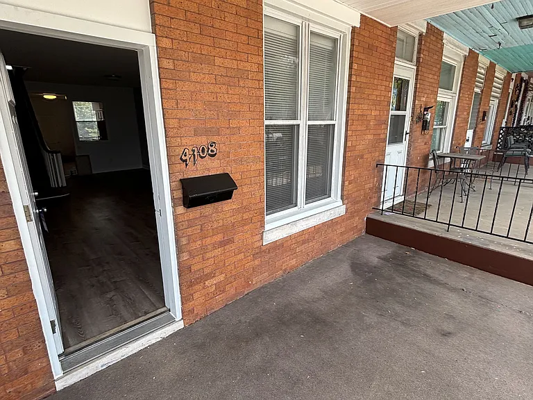 4108 Falls Rd — Photo 14