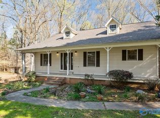 509 Mulberry Rd, Hazel Green, AL 35750