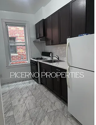 Rented by Owner | media 10