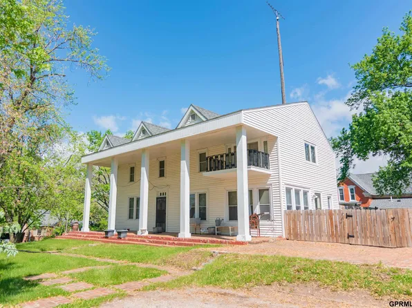 610 N Main St, West Point, NE 68788