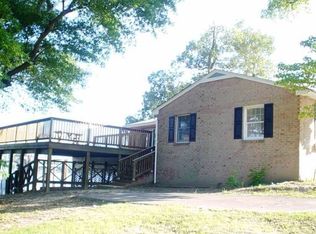 515 Harbor View Cir, Oak Grove, VA 22443