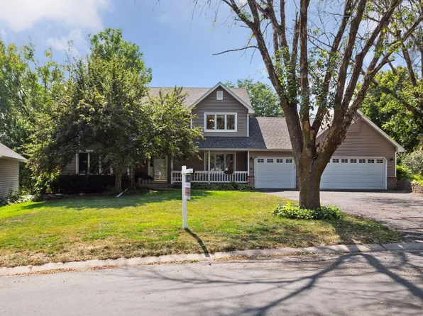 2917 Frank St, Saint Paul, MN 55109