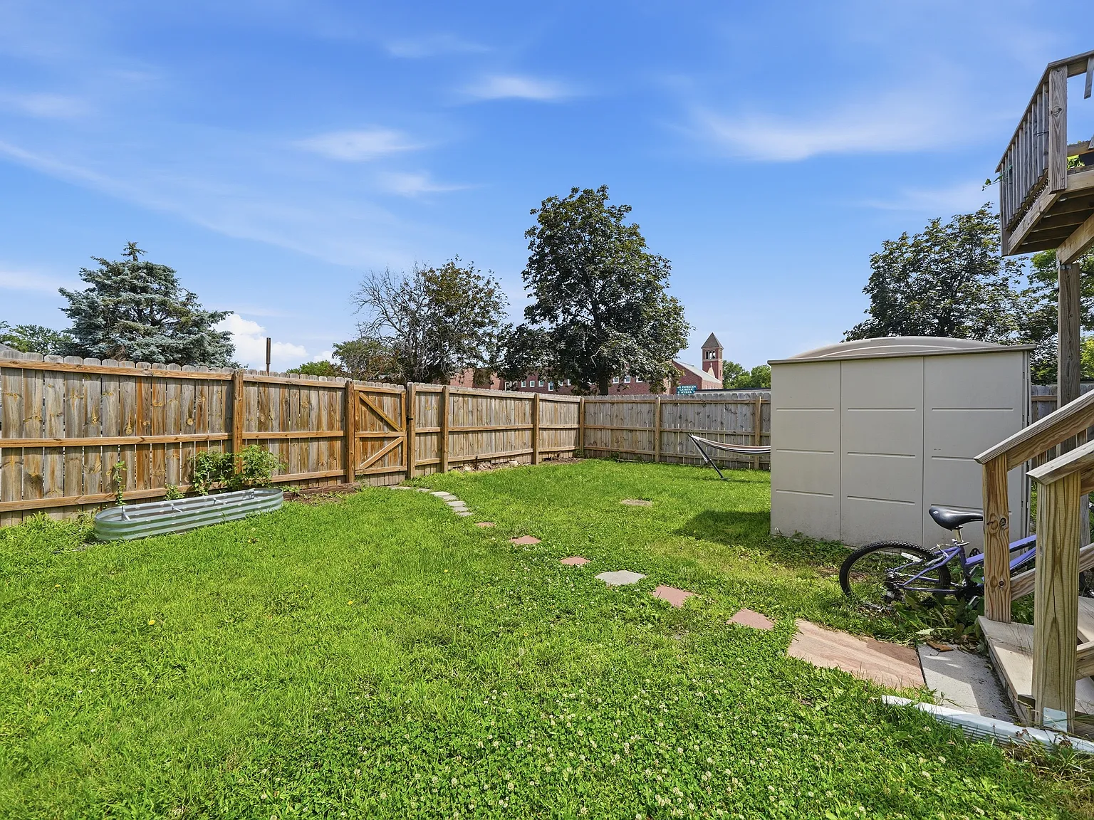 3 bed, $1,450 — Photo 2