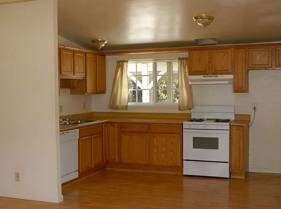 4th image of 190 Catalina Dr