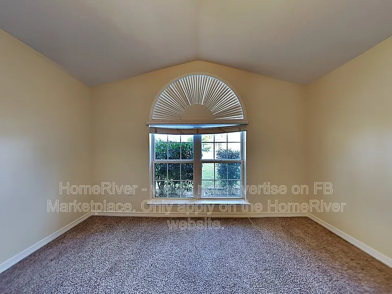 1902 Kadima Cir — Photo 4