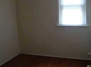 110 N 34th St, Camden, NJ 08105