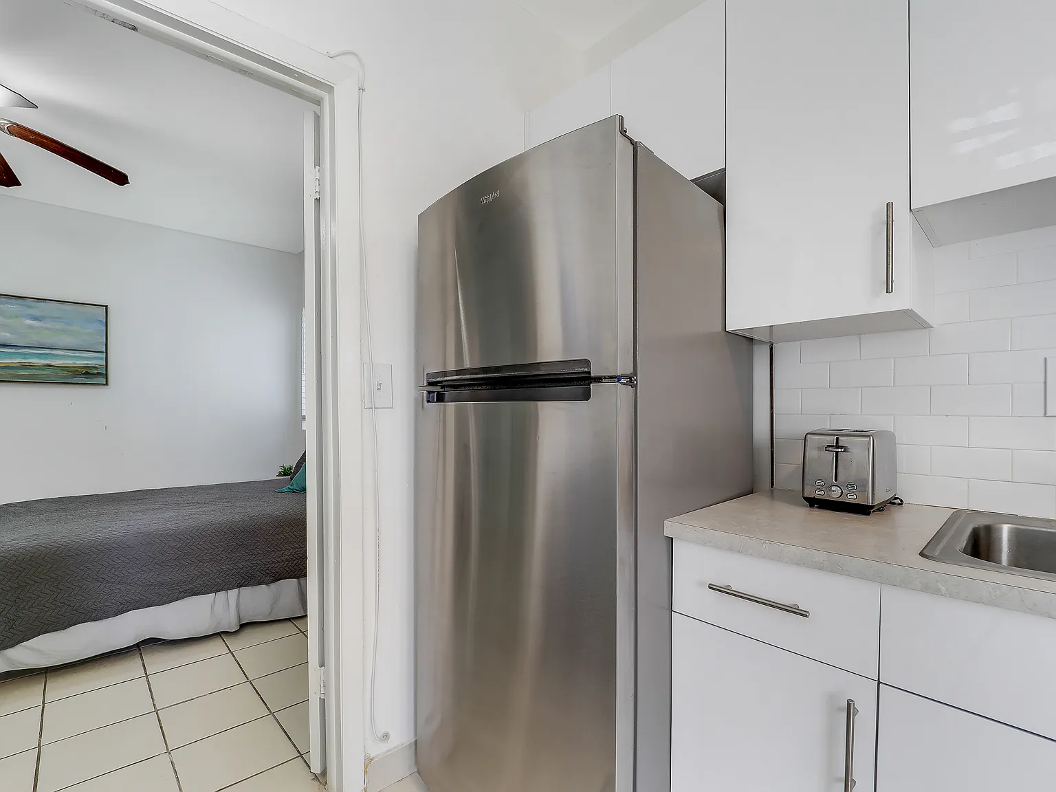 1 bed, 450 sqft, $2,125 — Photo 3