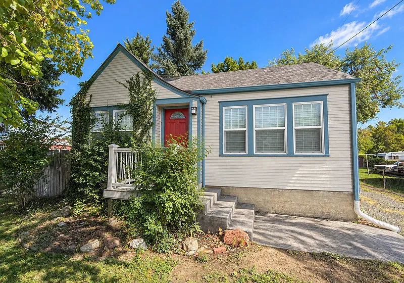3 bed, 2.0 bath, 1500 sqft, $3,250 — Photo 3