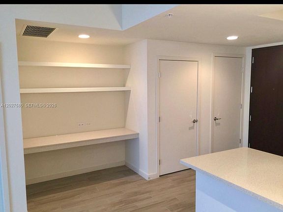 3rd image of 999 SW 1st Ave APT 2005