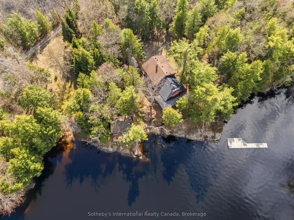 88 Causeway Rd, Georgian Bay, ON L0K 1S0