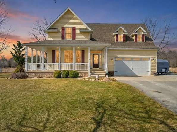 5948 Babcock Rd, Lexington, MI 48450