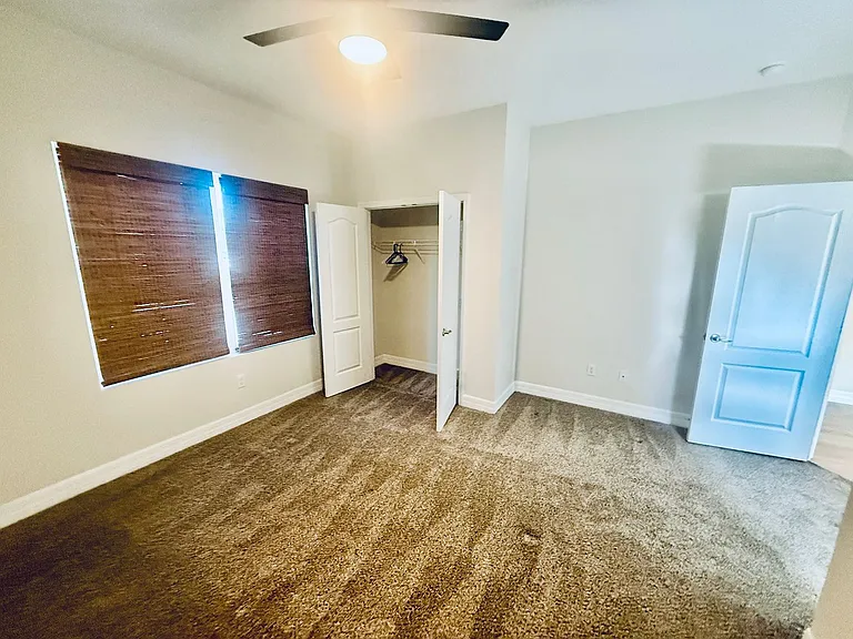 614 Lynbrook St NW — Photo 25