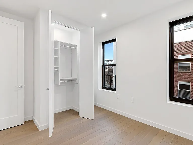 19 Wyckoff St #22 — Photo 7