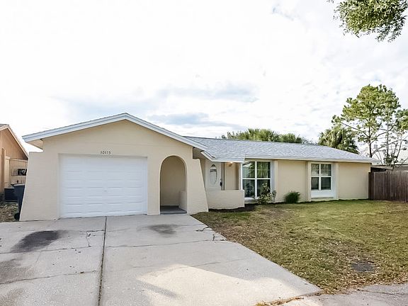 2nd image of 10115 Royal Acres Ct