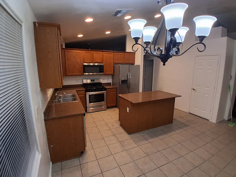 3595 S Desert Promenade Rd — Photo 4