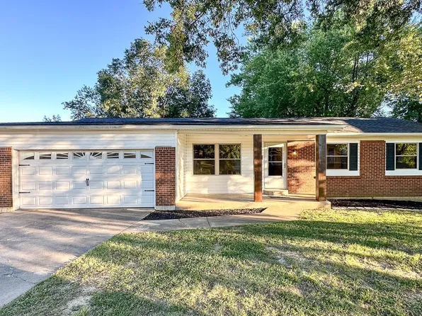 537 Trails End, Glen Carbon, IL 62034
