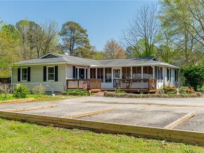 9819 George Washington Memorial Hwy, Gloucester, VA, 23061