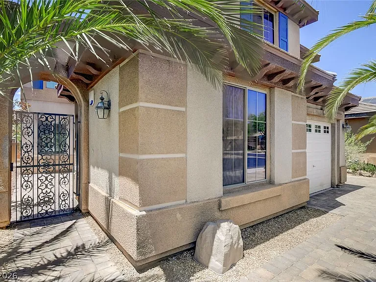 8917 Reindeer Lake St — Photo 4