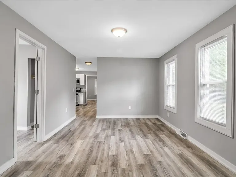 21 Brandel Ave #1 — Photo 11