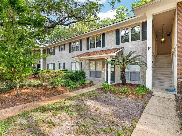 800 Mallery St APT 48, Saint Simons Island, GA 31522