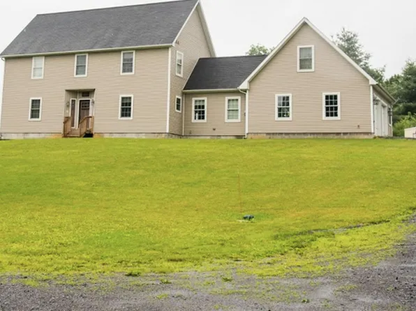 133 Windward Ln, Port Matilda, PA 16870