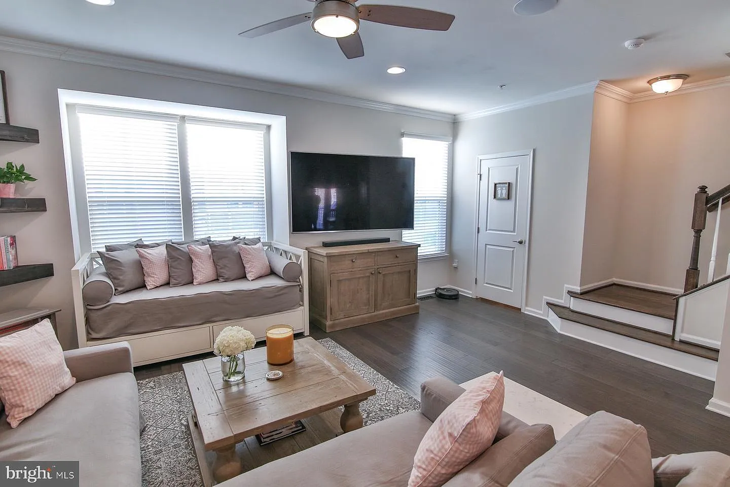 3 bed, 2966 sqft, $3,500 — Photo 4
