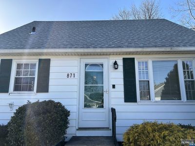 871 Edel Ave, Maywood, NJ, 07607