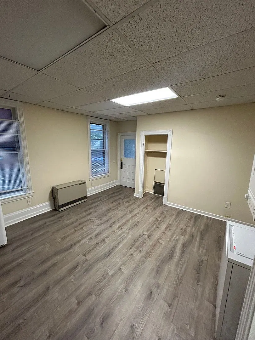 46 North Prospect Street — Photo 2