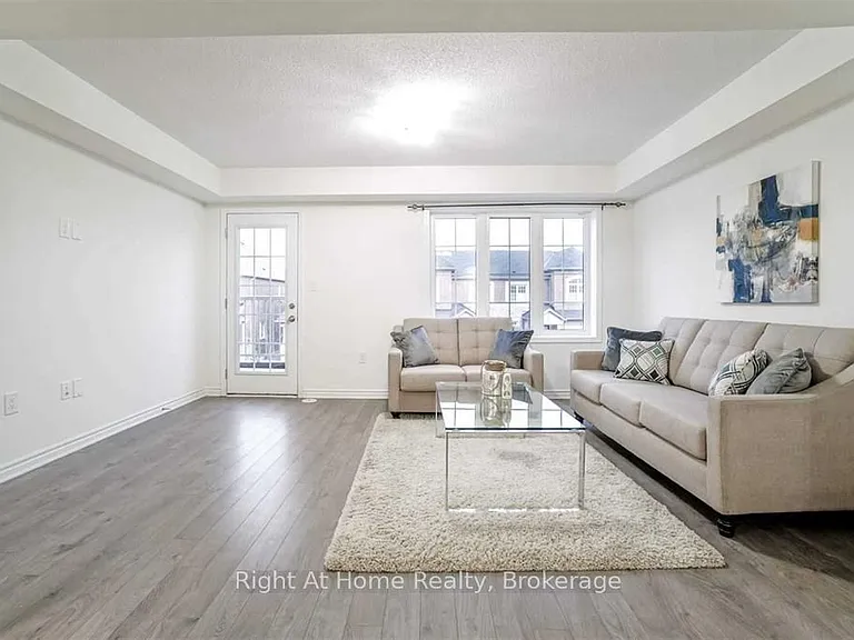 297 Murlock Hts — Photo 10