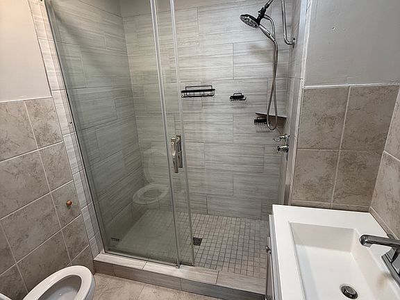 5th image of 103 E Front St