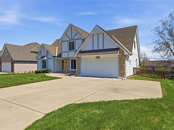 2nd image of 5115 SW Pelican Point