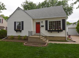 513 E Harrison St, Morton, IL