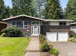 13321 28th Ave NE, Seattle, WA 98125