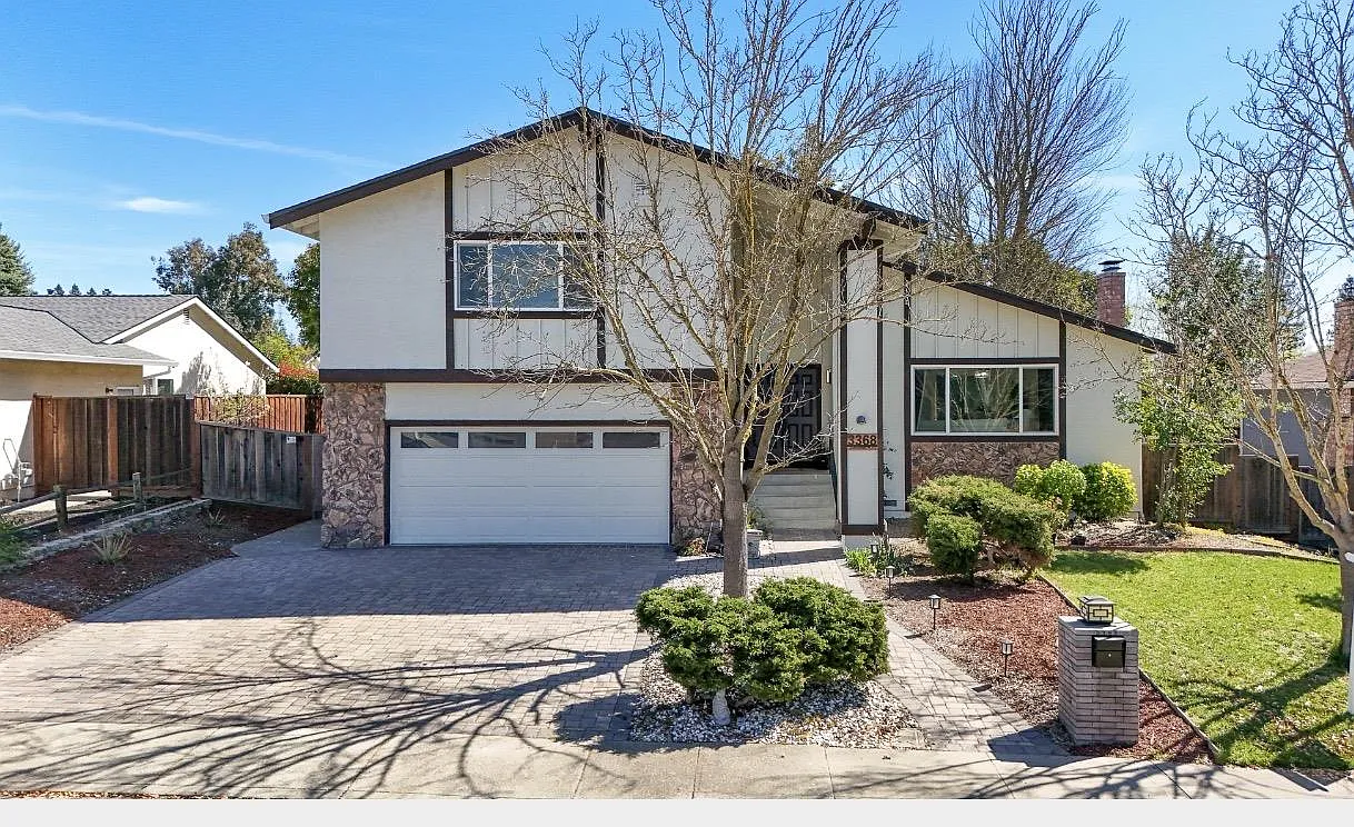 3368 Camarones Pl photo 1