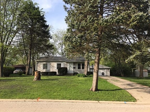 2nd image of 3016 Crabtree Ave