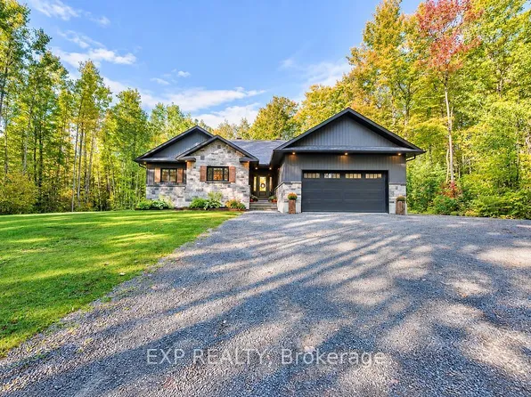 337 Jim Barr Rd, Horton, ON K7V 3Z8