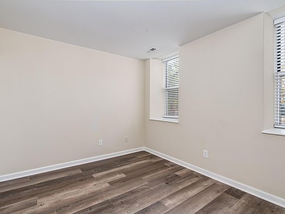 4th image of 304-5335 Delmar Blvd
