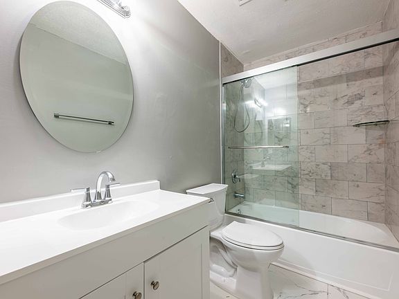 4th image of 1286 Montecello Dr APT B
