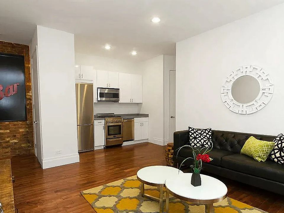 1st image of 15 E 21st St APT 440