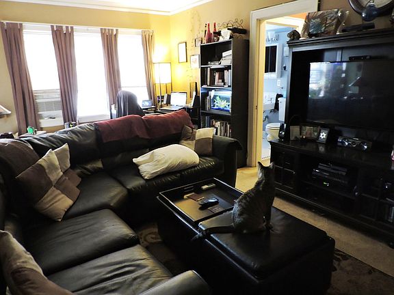 4th image of 1534 N Humboldt Ave