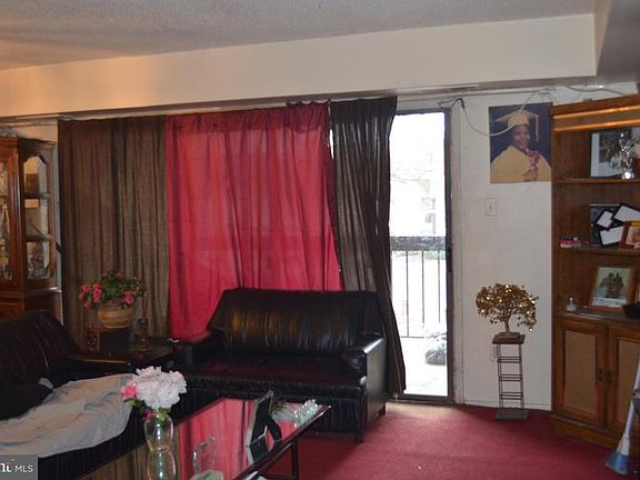 4th image of 3805 Laramie Pl #123E