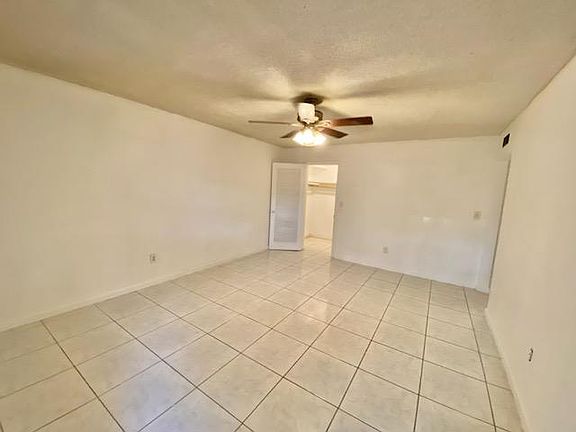 3rd image of 11855 NE 19th Dr APT 15