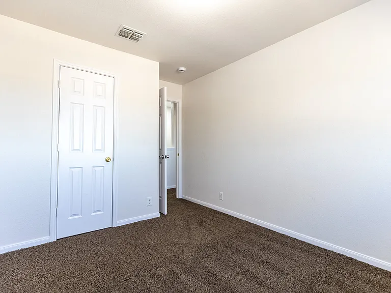 114 Garner St — Photo 19